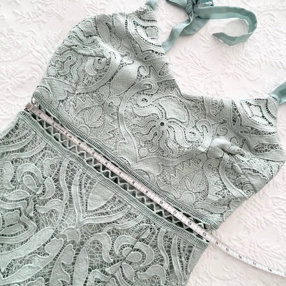 NWOT Lulu’s Won Your Heart Sage Green Lace Tie-Strap High-Low Dress - Picture 11 of 12